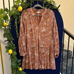 Elegant Floral Long Sleeve Dress in Brown